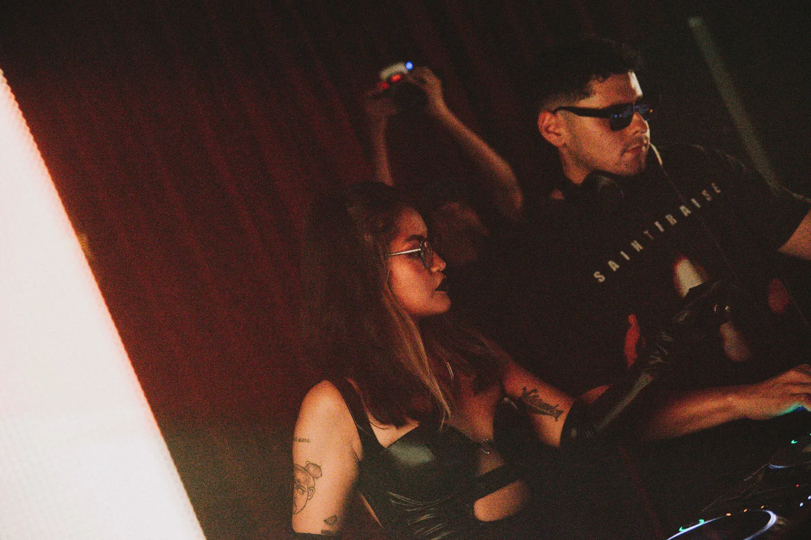 Showcase 003: b2b en cabina